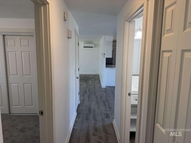 211 Jasper Ave, Middleton, ID 83644