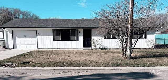 211 Jasper Ave, Middleton, ID 83644