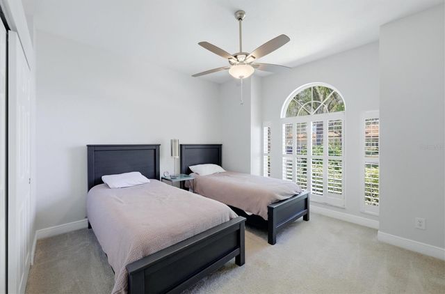 7316 SAINT GEORGES WAY, University Park, FL 34201