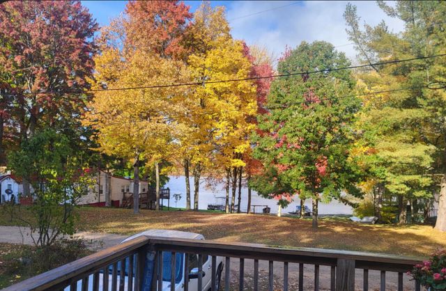 21641 Lake Drive, Evart, MI 49631