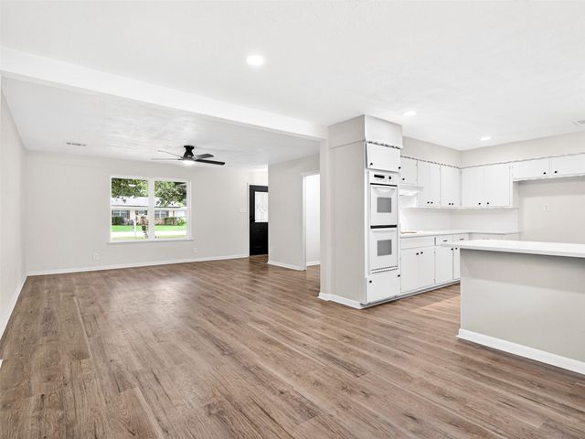 1011 Sheridan Lane, Cleburne, TX 76033