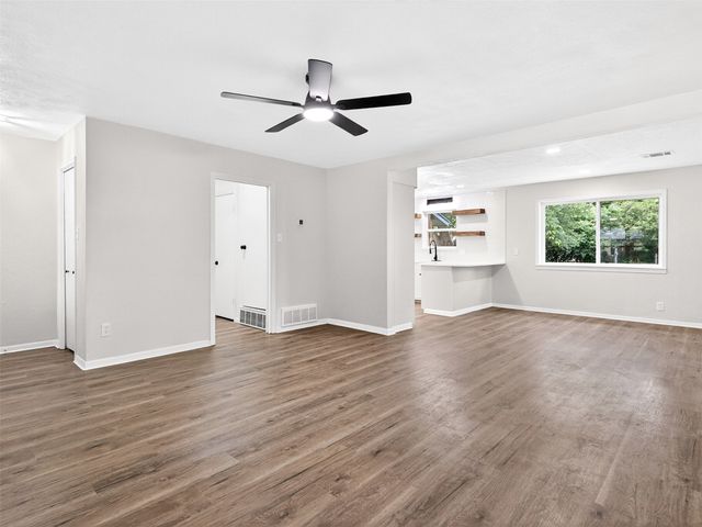 1011 Sheridan Lane, Cleburne, TX 76033