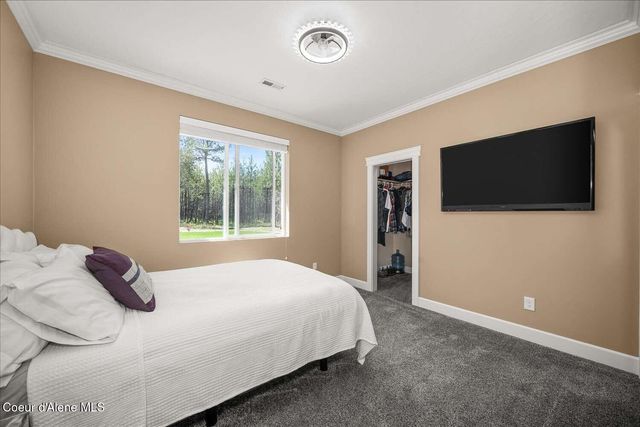 2500 E Marnett RD, Athol, ID 83801