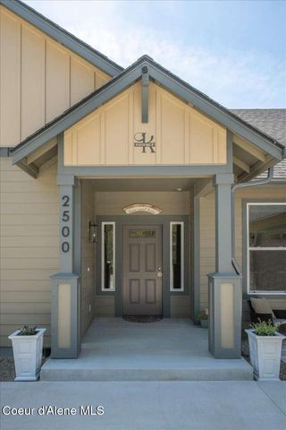 2500 E Marnett RD, Athol, ID 83801