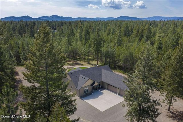 2500 E Marnett RD, Athol, ID 83801