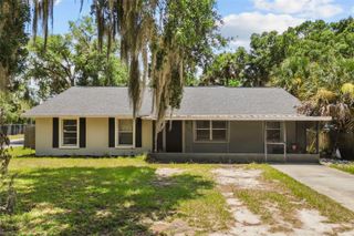 1124 GRANT AVENUE, Mount Dora, FL 32757
