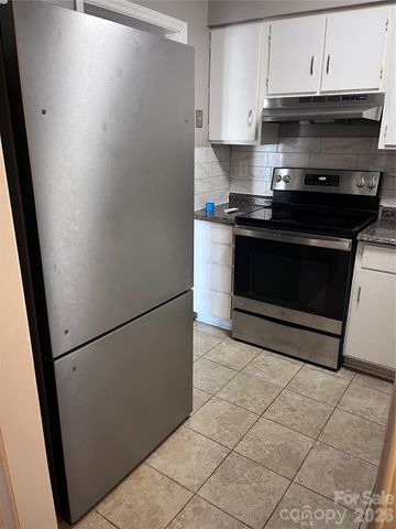 7984 Shady Oak Trail, Charlotte, NC 28210