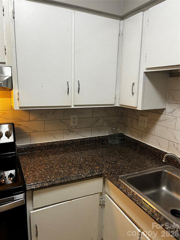 7984 Shady Oak Trail, Charlotte, NC 28210