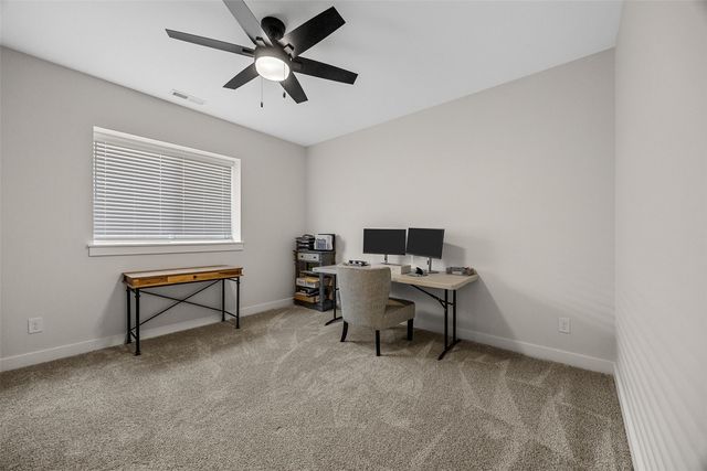 2886 Crimson Lane D, Coralville, IA 52241