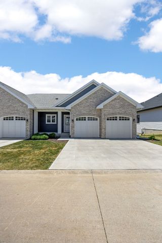 2886 Crimson Lane D, Coralville, IA 52241