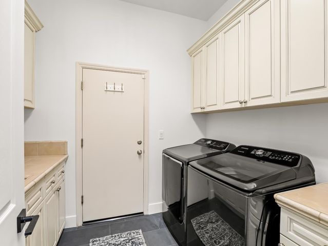 4133 N Morro Bay, Clovis, CA 93619