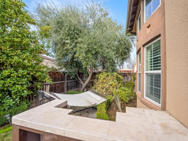 4133 N Morro Bay, Clovis, CA 93619