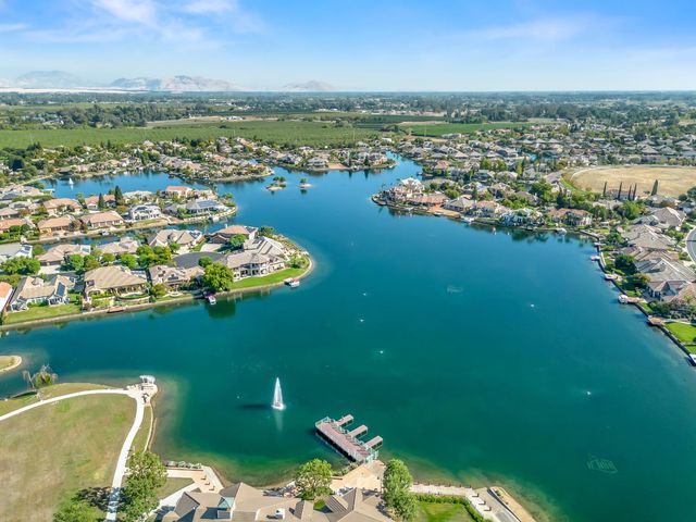 4133 N Morro Bay, Clovis, CA 93619