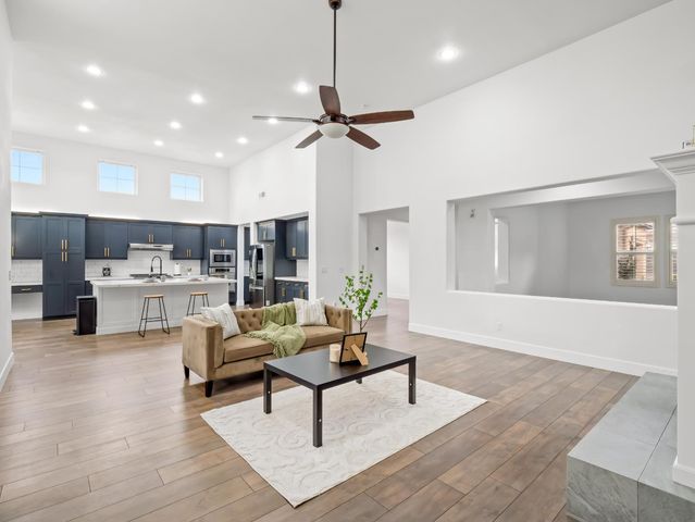 4133 N Morro Bay, Clovis, CA 93619