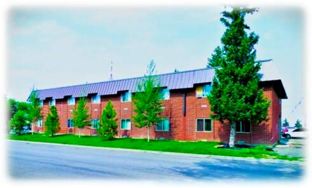 229 2nd AVE, Cut Bank, MT 59427 photo 2