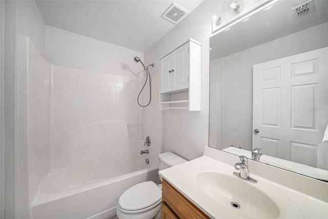 5508 TREIG LANE, Wesley Chapel, FL 33545