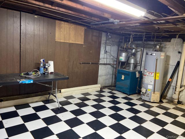 1305 133rd Place, College Point, NY 11356