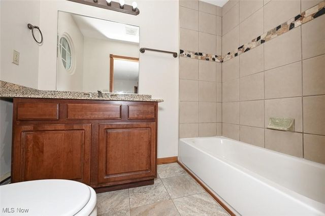 6572 W Smith Road, Medina, OH 44256