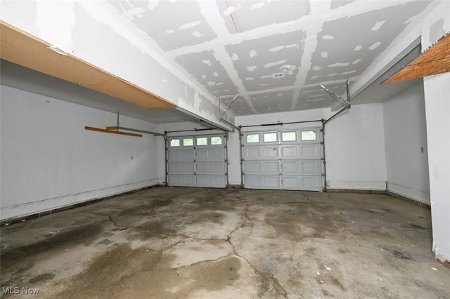 6572 W Smith Road, Medina, OH 44256