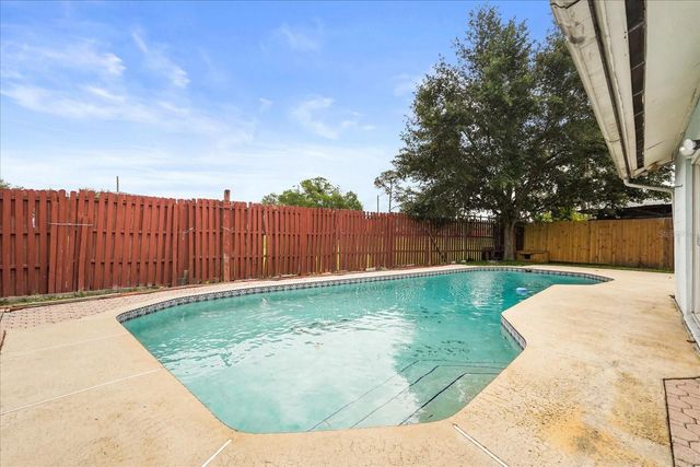 2019 PAPRIKA DRIVE, Orlando, FL 32837