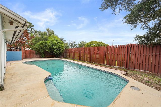 2019 PAPRIKA DRIVE, Orlando, FL 32837