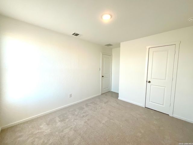 14613 Mudstone Pl, Elmendorf, TX 78112