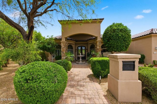 13499 E CANNON Drive, Scottsdale, AZ 85259