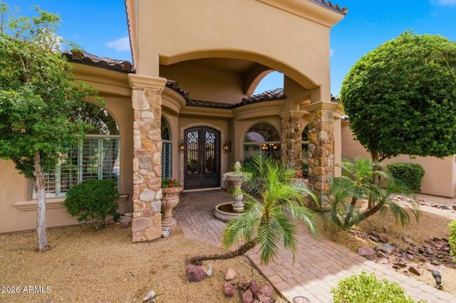 13499 E CANNON Drive, Scottsdale, AZ 85259