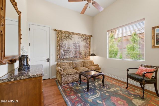 13499 E CANNON Drive, Scottsdale, AZ 85259