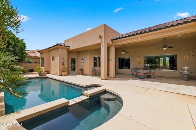 13499 E CANNON Drive, Scottsdale, AZ 85259