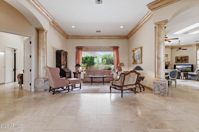 13499 E CANNON Drive, Scottsdale, AZ 85259