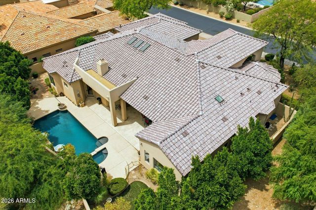 13499 E CANNON Drive, Scottsdale, AZ 85259