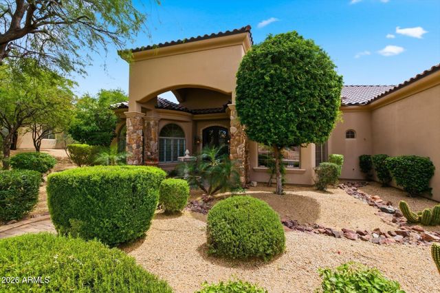 13499 E CANNON Drive, Scottsdale, AZ 85259