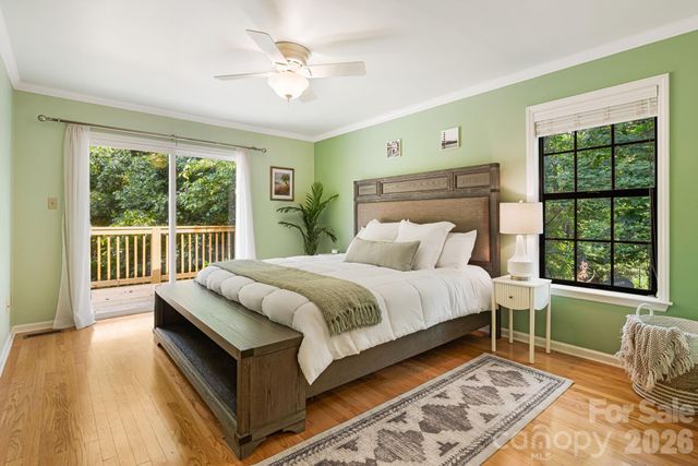 212 Riva Ridge Drive, Fairview, NC 28730