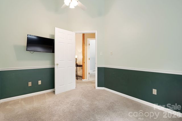 212 Riva Ridge Drive, Fairview, NC 28730