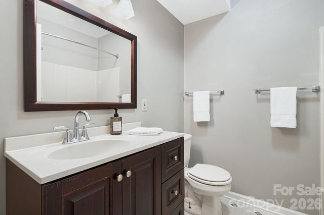 212 Riva Ridge Drive, Fairview, NC 28730