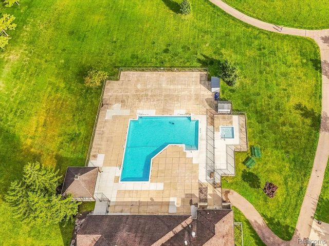 6767 Longwood Road, Canton Charter Township, MI 48187
