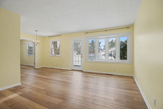 3600 Beechwood Court, Elkhart, IN 46514