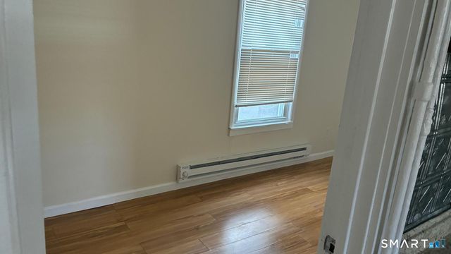 54 North Avenue 1, Meriden, CT 06451