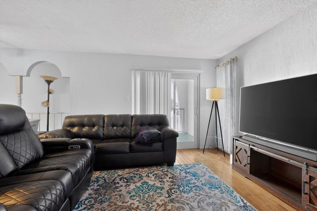 7483 Prairie Road NE, Albuquerque, NM 87109