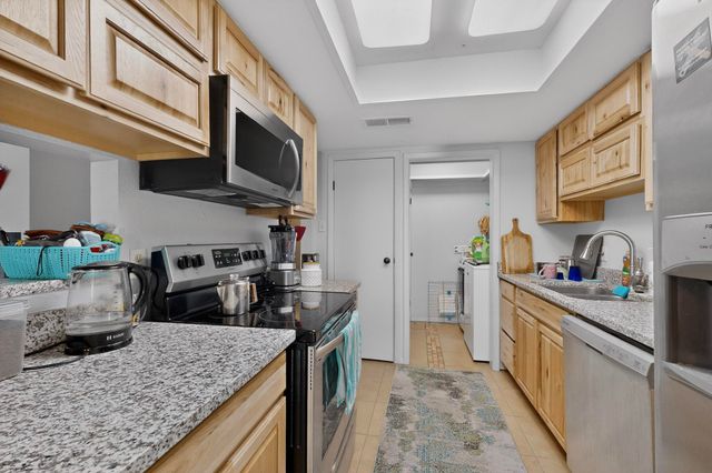 7483 Prairie Road NE, Albuquerque, NM 87109