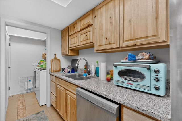 7483 Prairie Road NE, Albuquerque, NM 87109