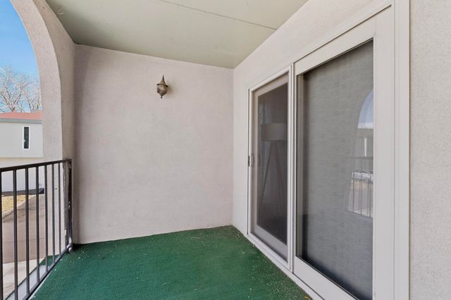 7483 Prairie Road NE, Albuquerque, NM 87109