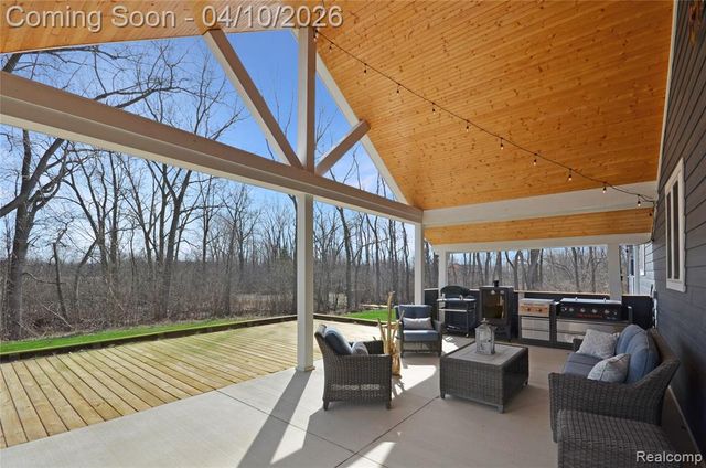 70336 Welding Road, Richmond, MI 48062