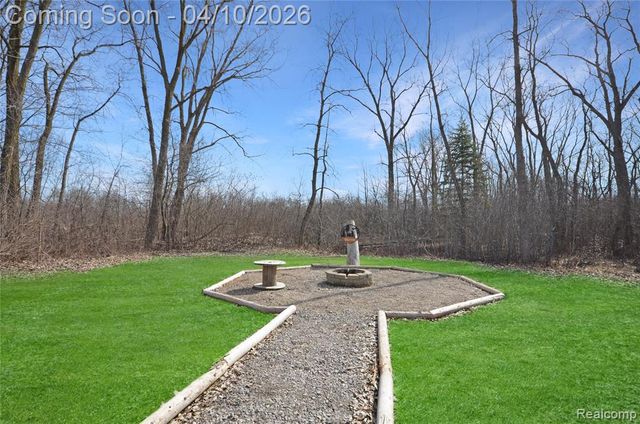 70336 Welding Road, Richmond, MI 48062