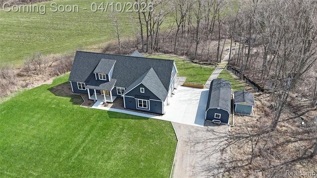 70336 Welding Road, Richmond, MI 48062
