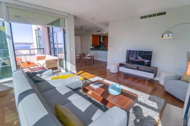 1199 Pacific Hwy 1204, San Diego, CA 92101