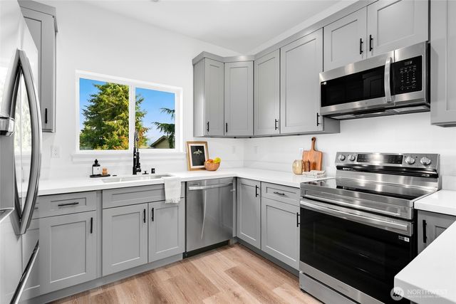 12107 E Gibson Road, Everett, WA 98204