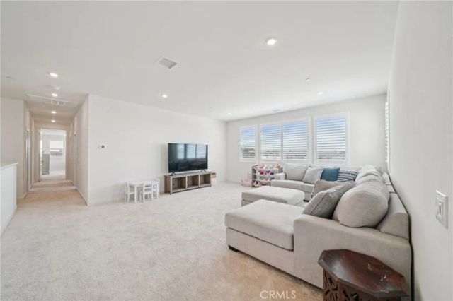 15825 Butterfly Drive, Fontana, CA 92336