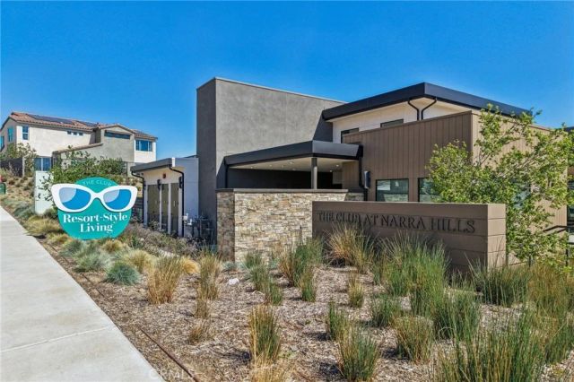 15825 Butterfly Drive, Fontana, CA 92336